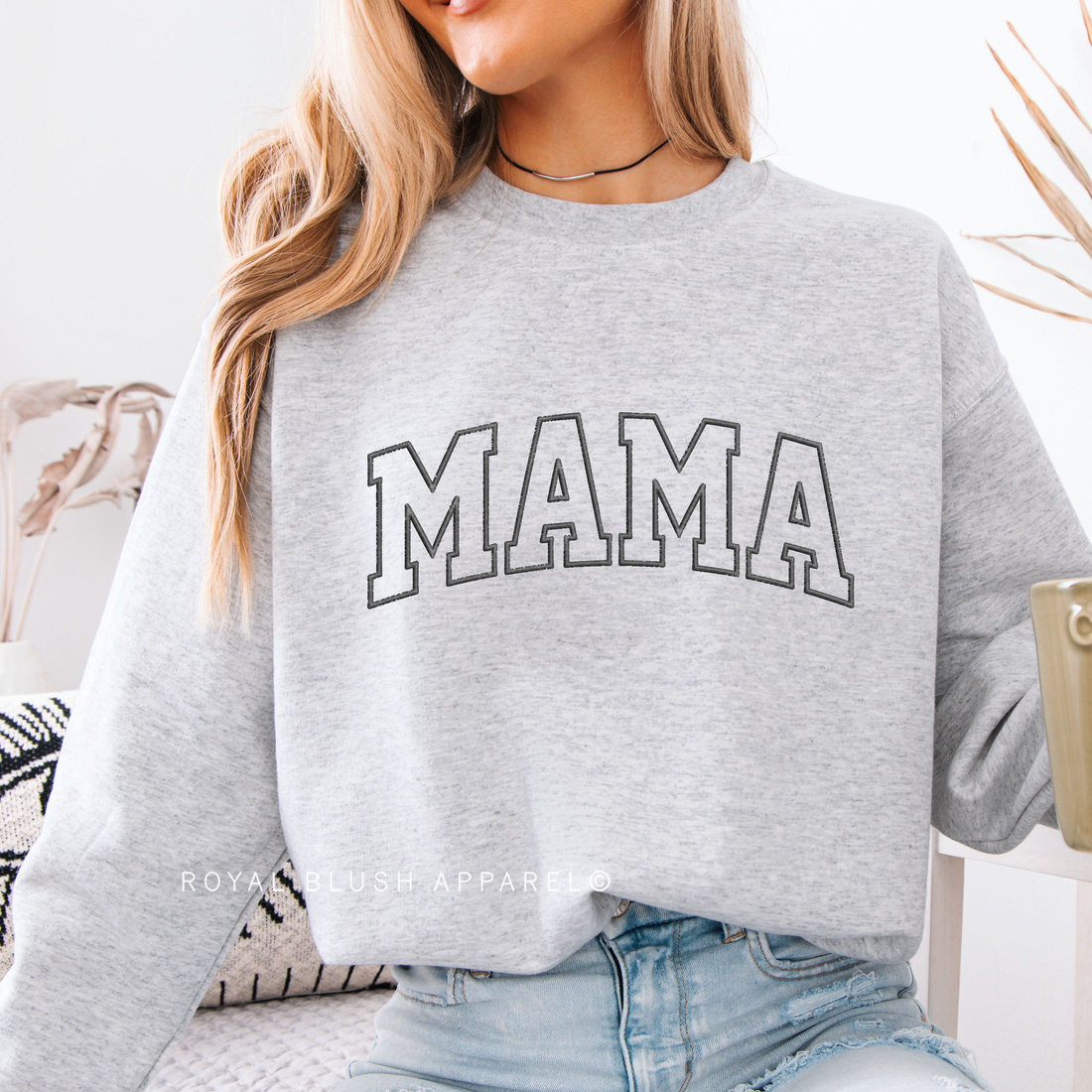 PRE-ORDER Mama Embroidery Sweatshirt