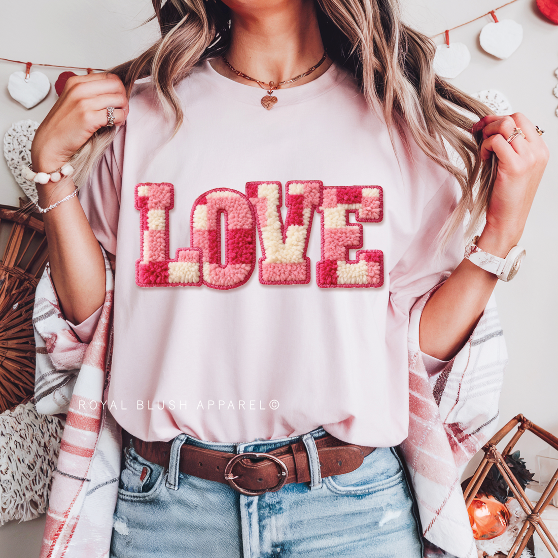 Checkered LOVE Faux-Latch Hook Relaxed Unisex T-shirt
