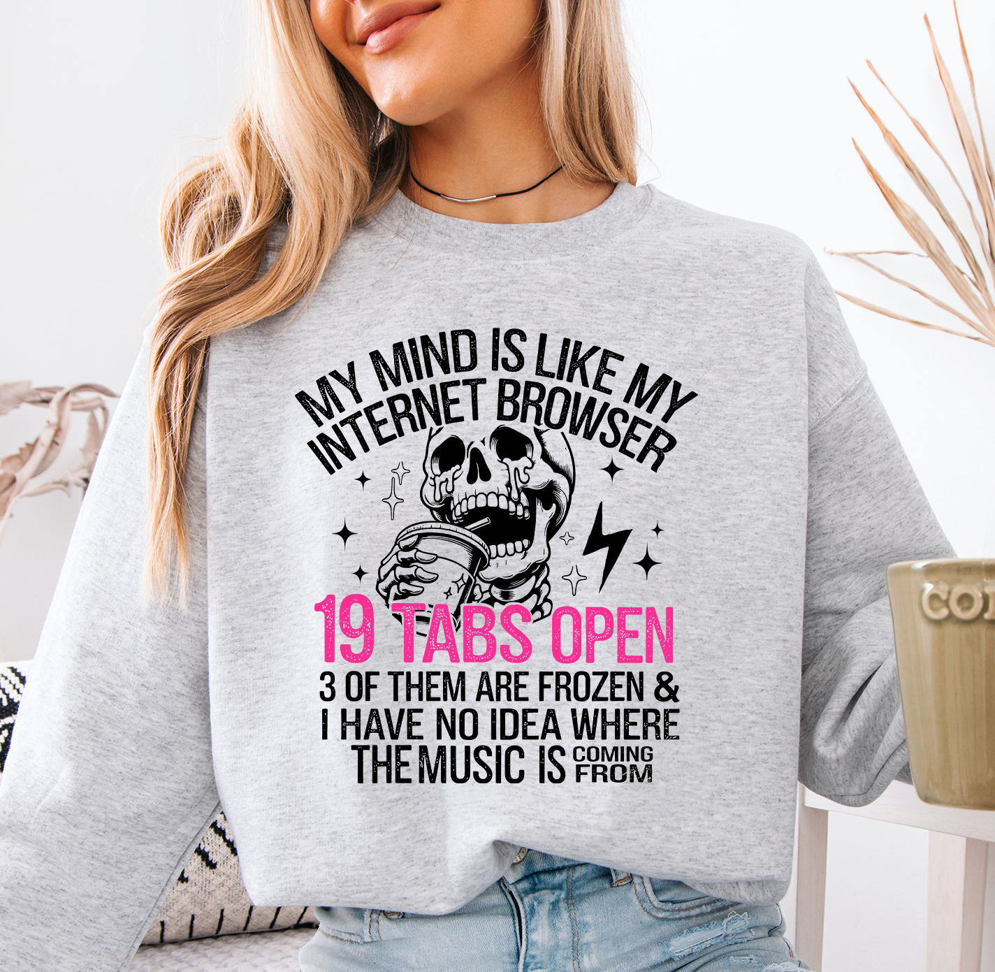 19 Tabs Open Sweatshirt