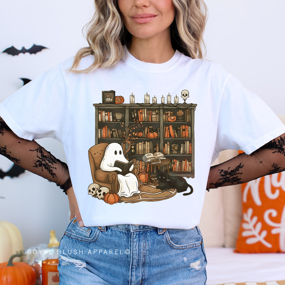 Ghost Reading Relaxed Unisex T-shirt