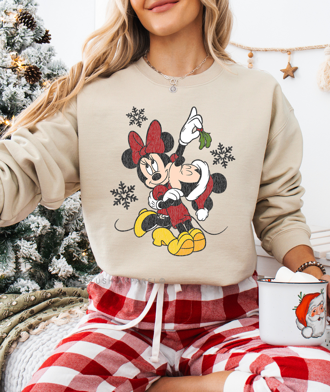 Mistletoe - MEDIUM SAND CREW