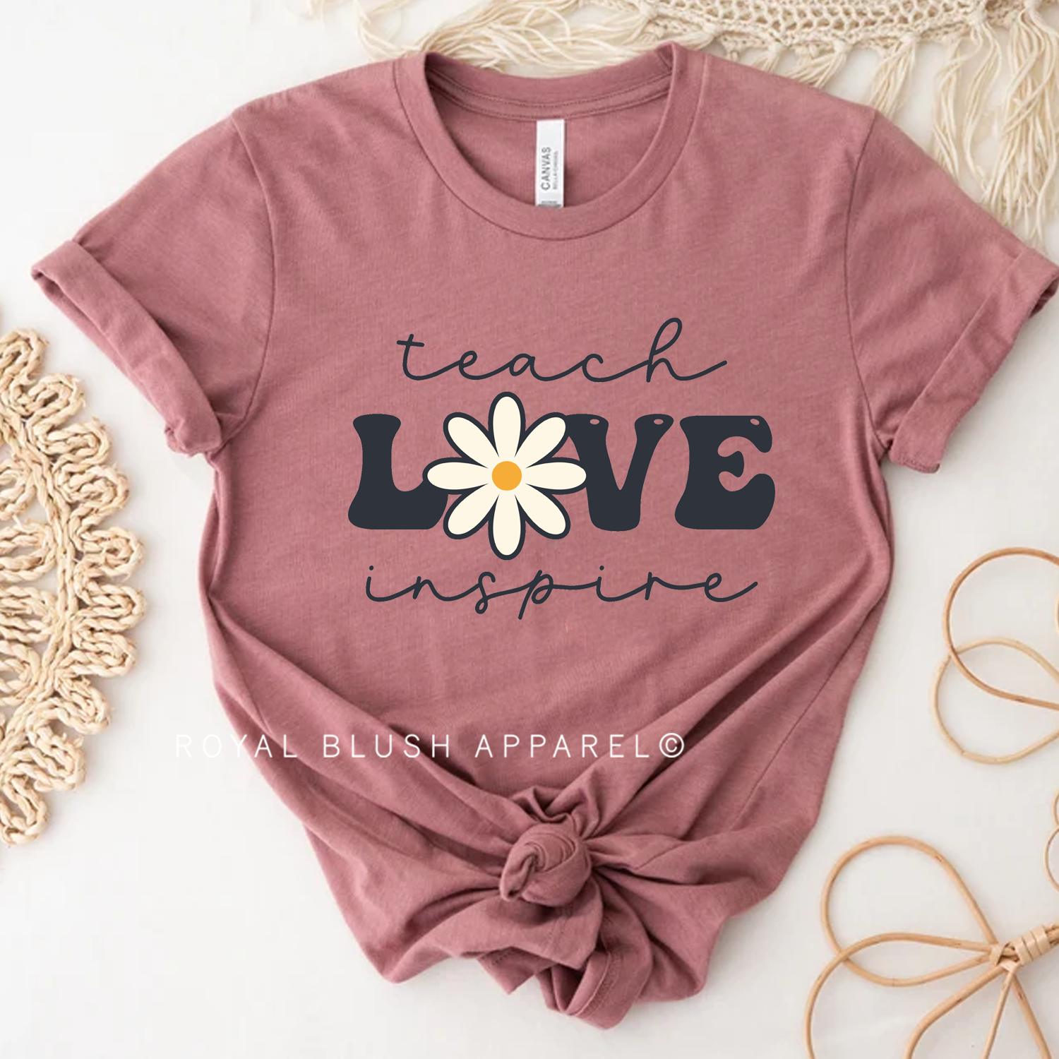 Enseigner L❁ve Inspire T-shirt unisexe décontracté