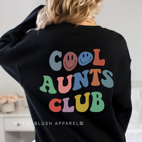 Cool Aunts Club graphic sweatshirt