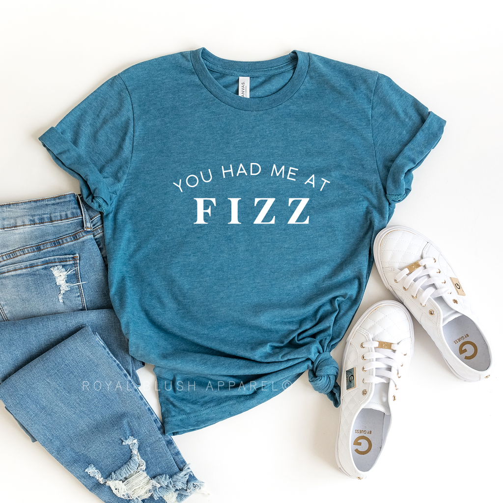 You Had Me At Fizz graphic T-shirt